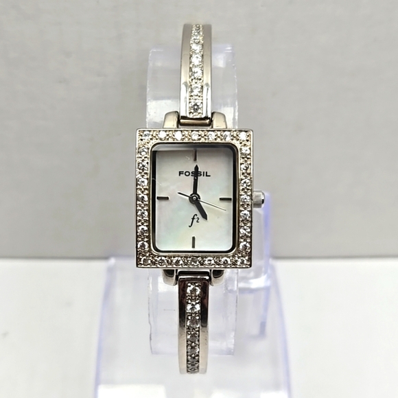 Fossil ND 3594 Womens Watch Silver Tone Tank Quartz Crystals New Battery Working - Picture 1 of 10
